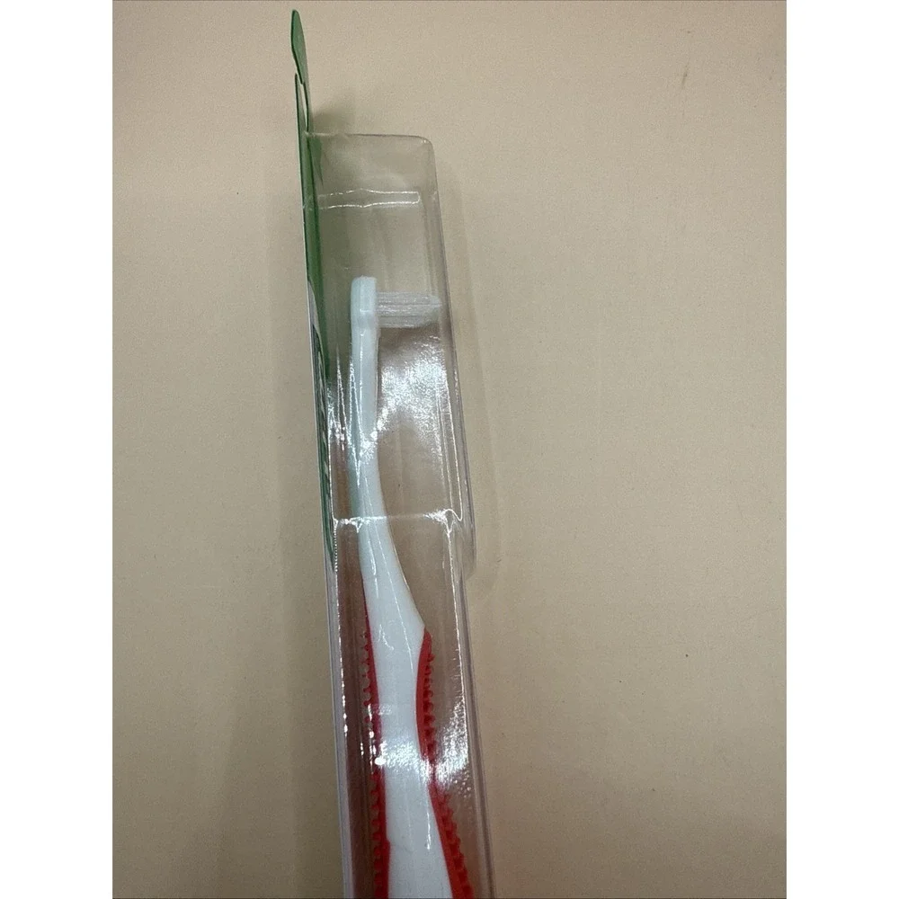 GUM End Tuft Toothbrush Red- Extra Small Head for 1 Count Sunstar USA - Picture 2 of 6